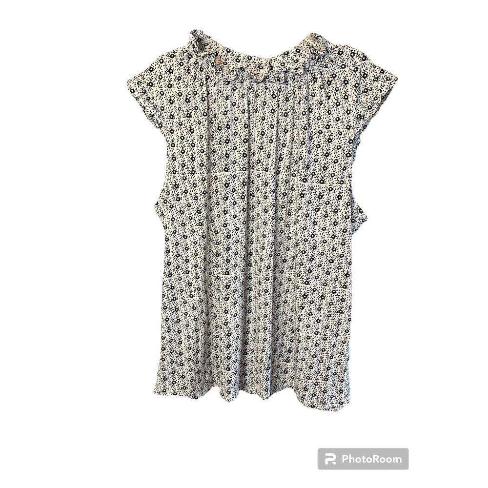 Adrianna Papell Black and White Floral Blouse